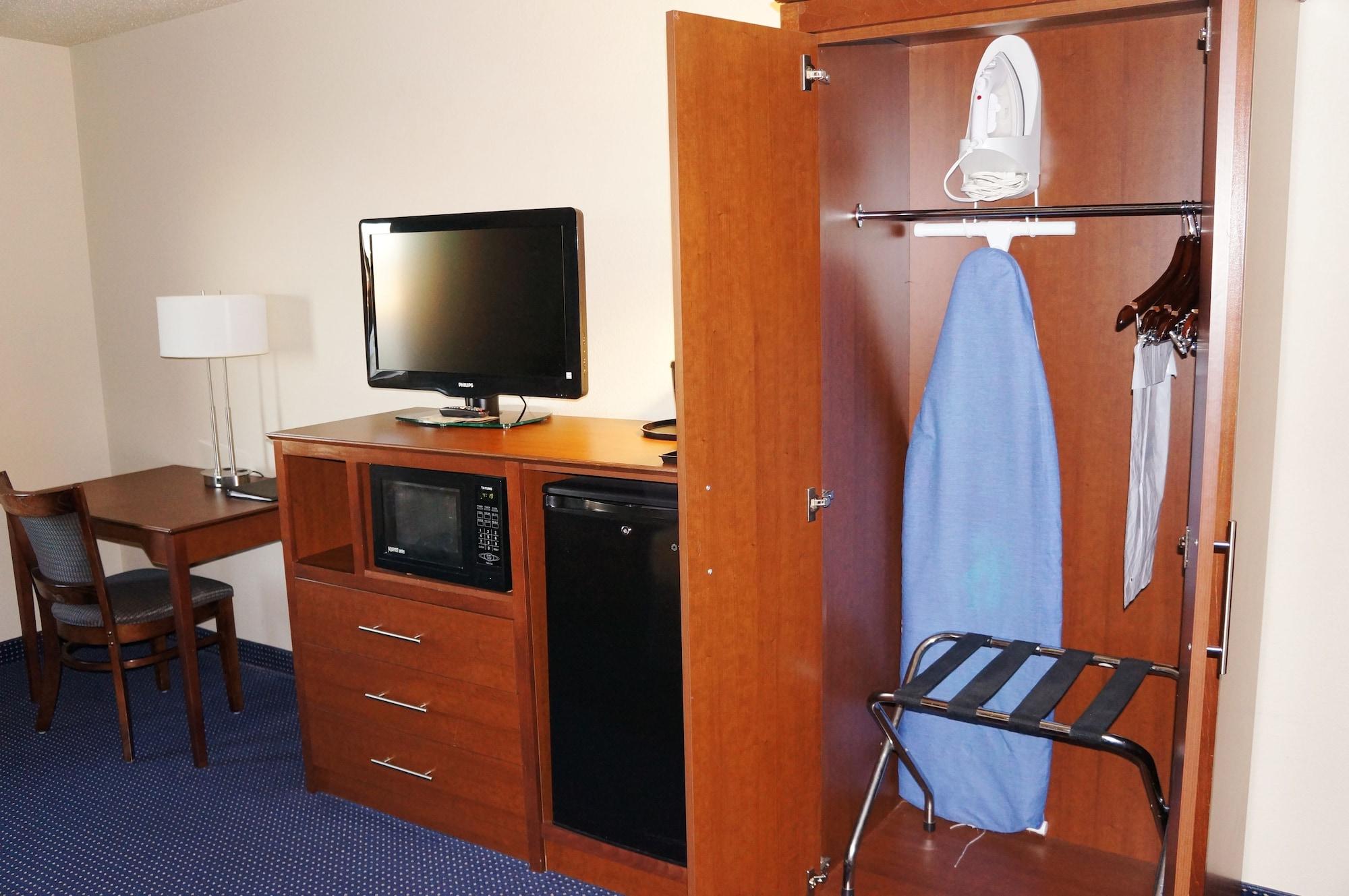 Americinn By Wyndham Fort Dodge Eksteriør billede