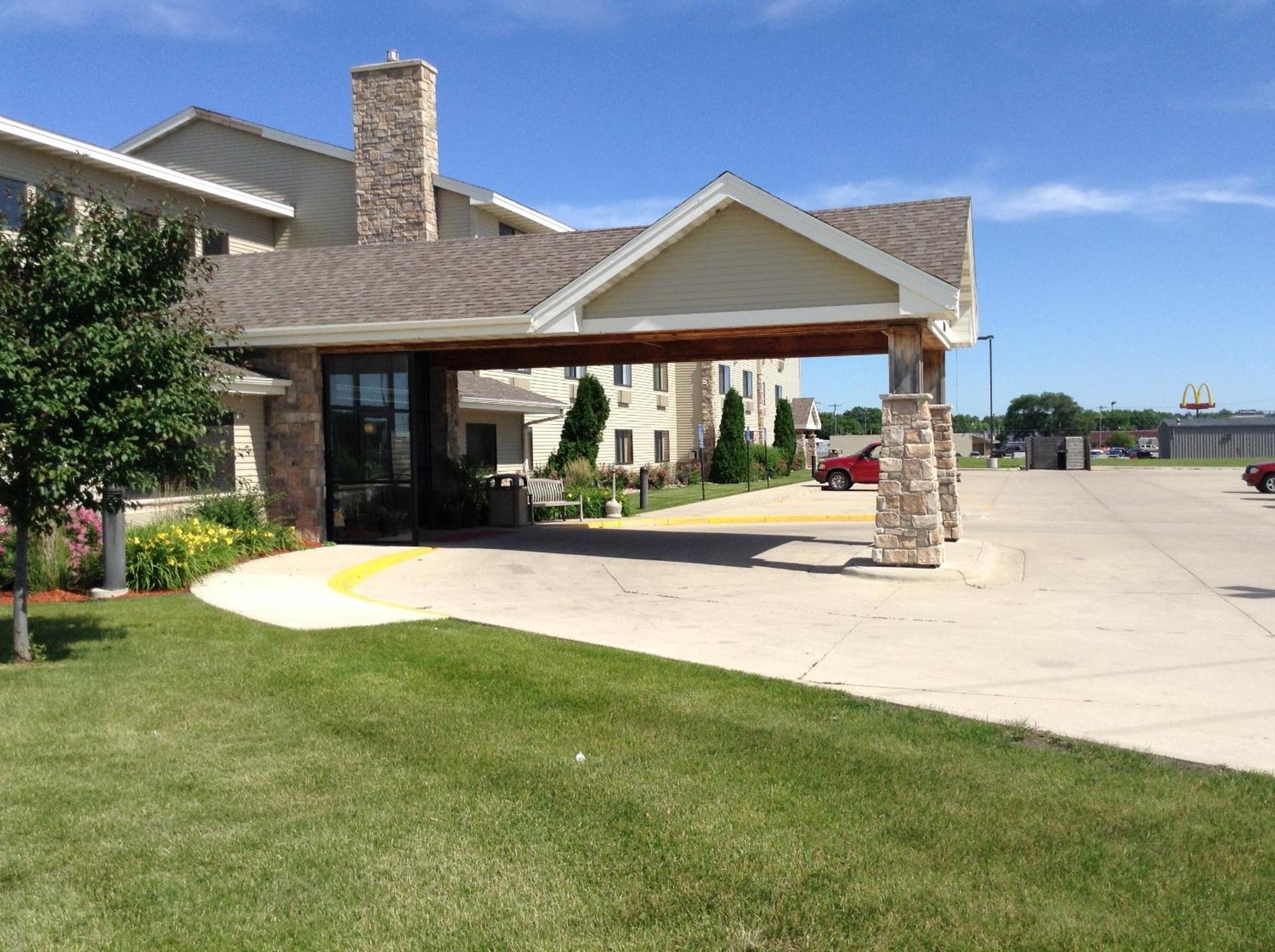 Americinn By Wyndham Fort Dodge Eksteriør billede